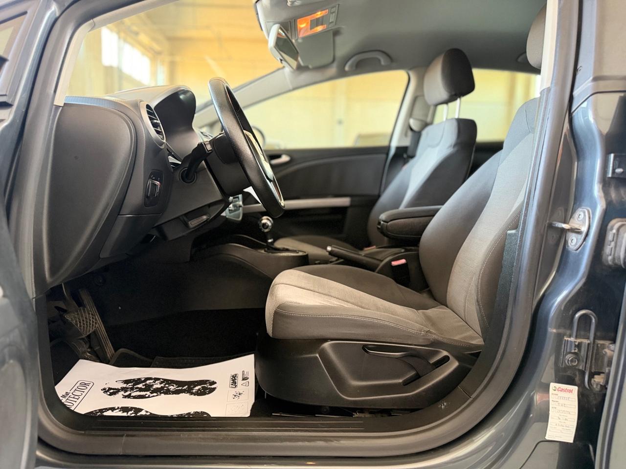 Seat Leon 1.6 TDI CR DPF DSG Style NEOPATENTATI