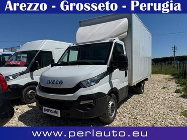 IVECO Daily 35S14S 2.3HPT PL-DC Cabinato