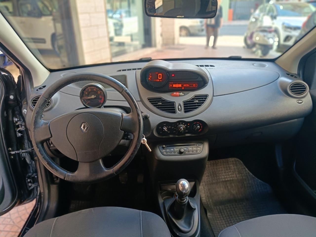 Renault Twingo 1.2 SPORT&SOUND-NEOPATENTATI-Euro3900