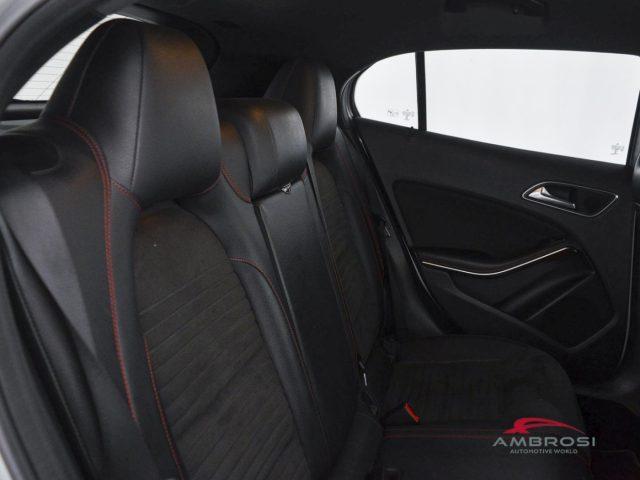 MERCEDES-BENZ GLA 200 CDI 200 CDI Automatic Premium - PER OPERATORI DEL