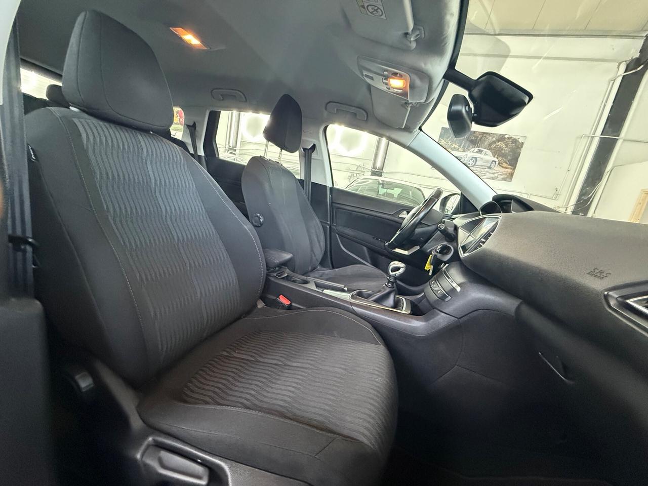 Peugeot 308 BlueHDi 180 S&S EAT6 SW GT
