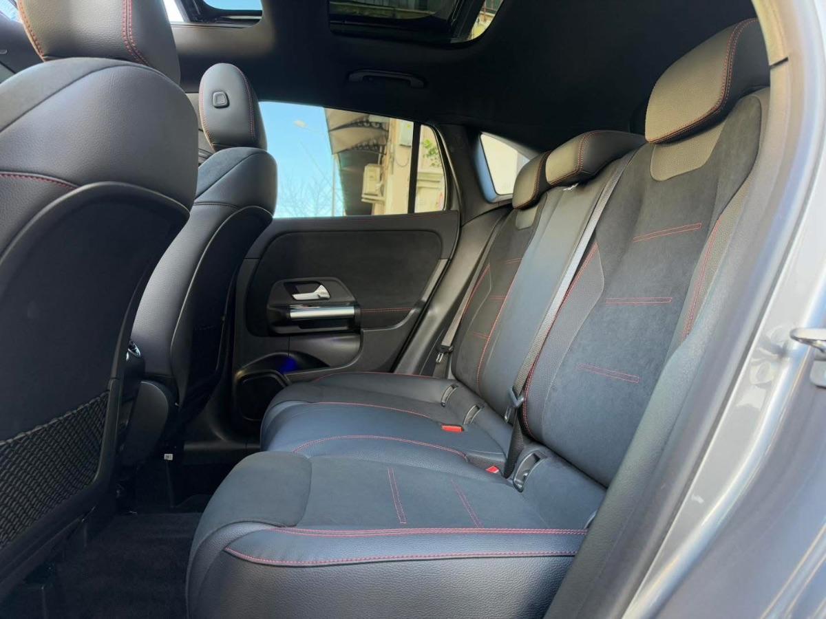 Mercedes GLA 200d Premium AMG 150CV