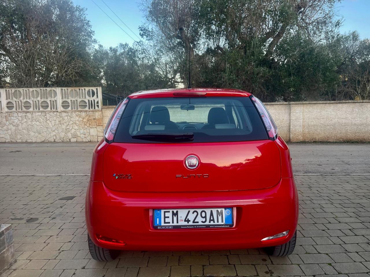 FIAT PUNTO NEW 1.4 METANO NEOPATENTATI NUOVAA