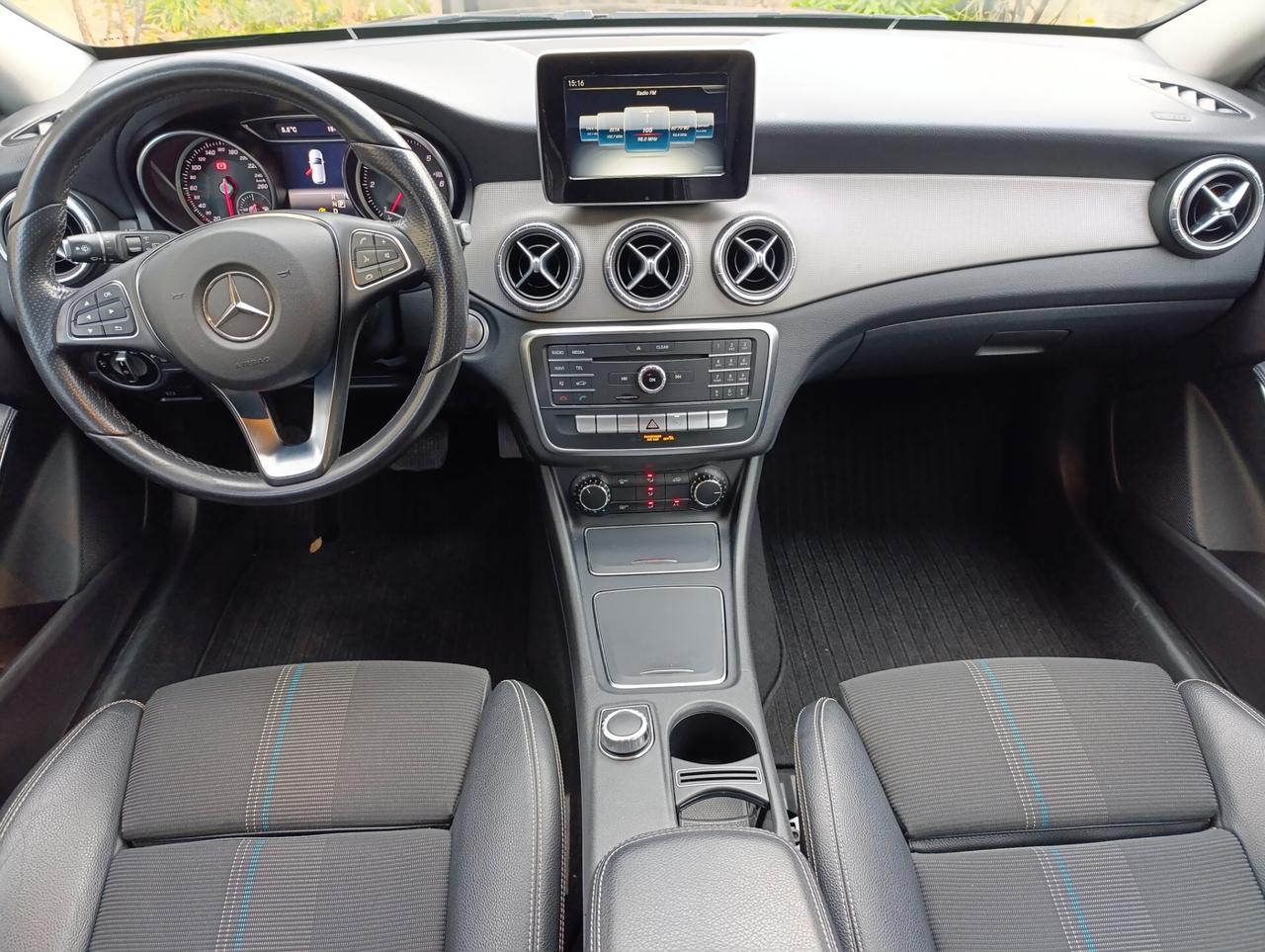 Mercedes-benz CLA 200d #GM