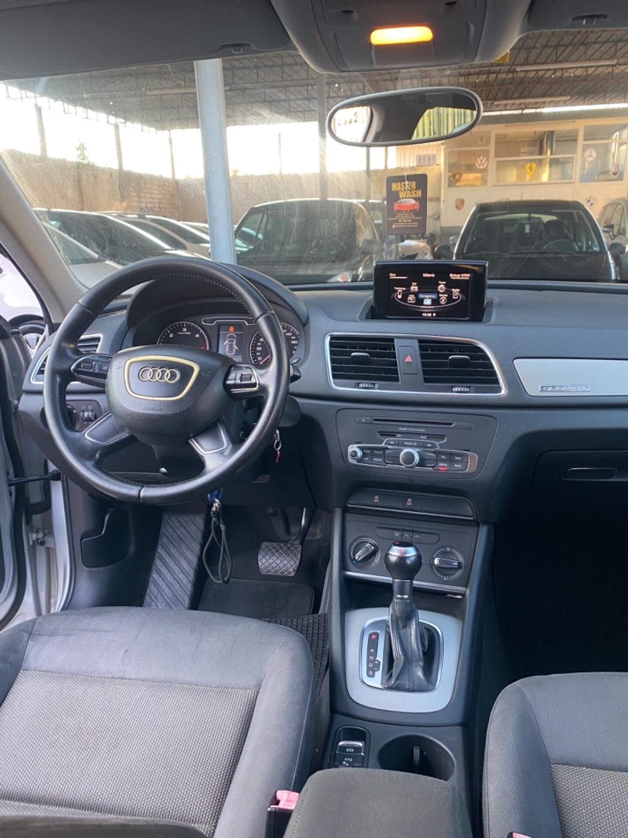 Audi Q3 2.0 TDI S-Tronic Quattro 2012 Full Navi