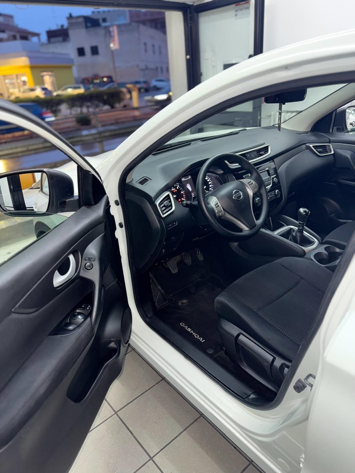 Nissan Qashqai 1.5 dCi DPF Visia