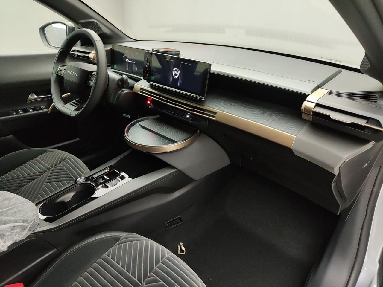 LANCIA YPSILON 1.2 HYBRID 100CV LX