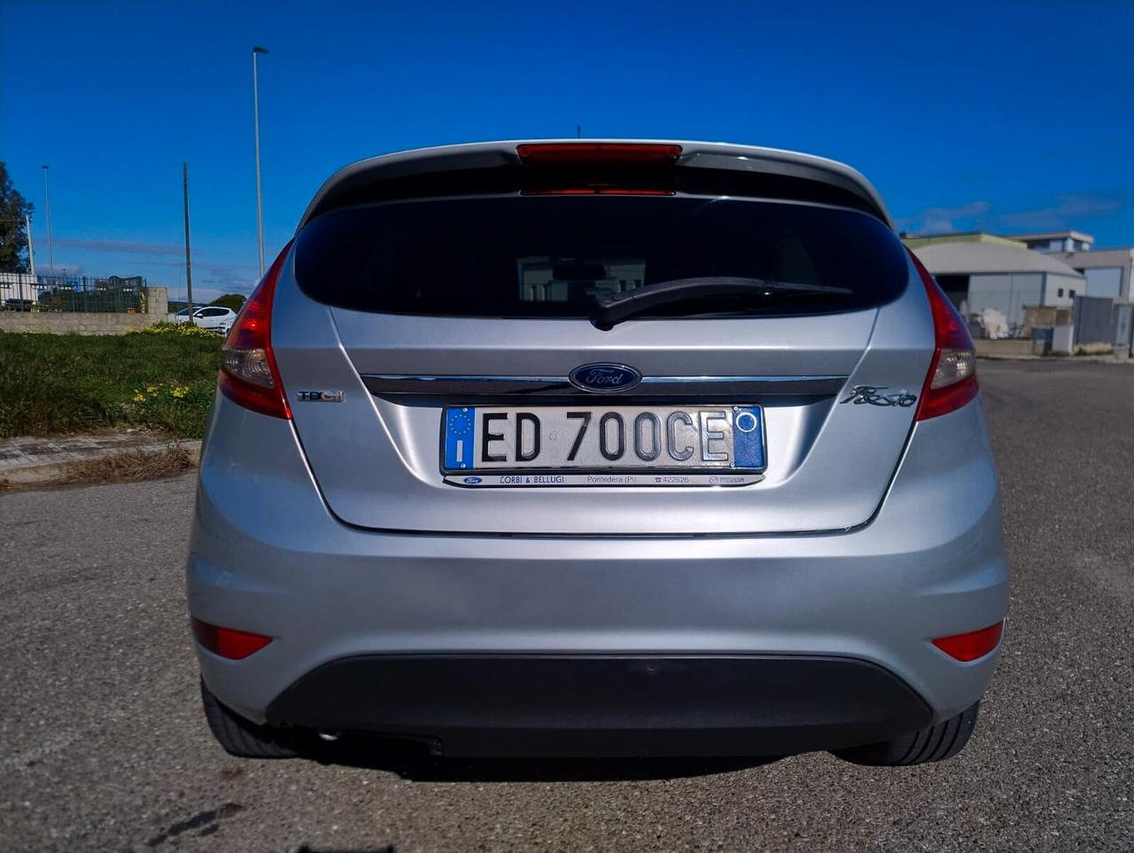 Ford Fiesta 1.4 TDCi 68CV 5 porte Titanium