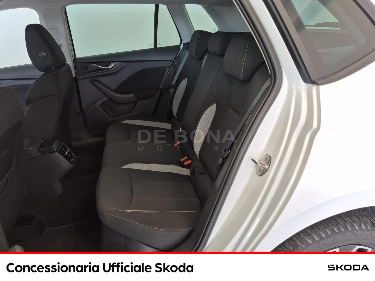 Skoda Kamiq 1.0 tsi black dots 95cv
