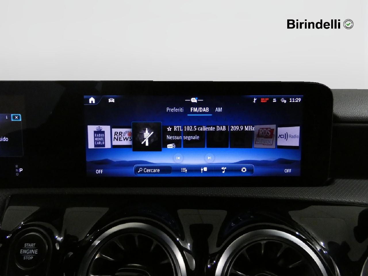 Mercedes-Benz Classe A (W177) - A 180 d Automatic AMG Line Premium
