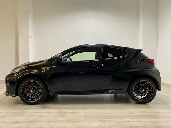 TOYOTA Yaris Gr Circuit