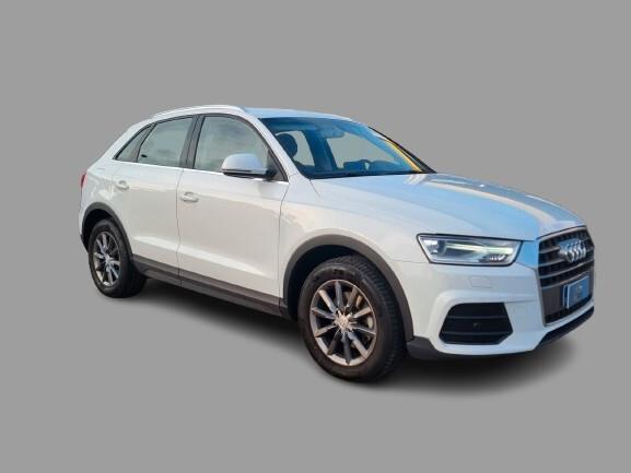 Audi Q3 2.0 TDI 120 CV Business