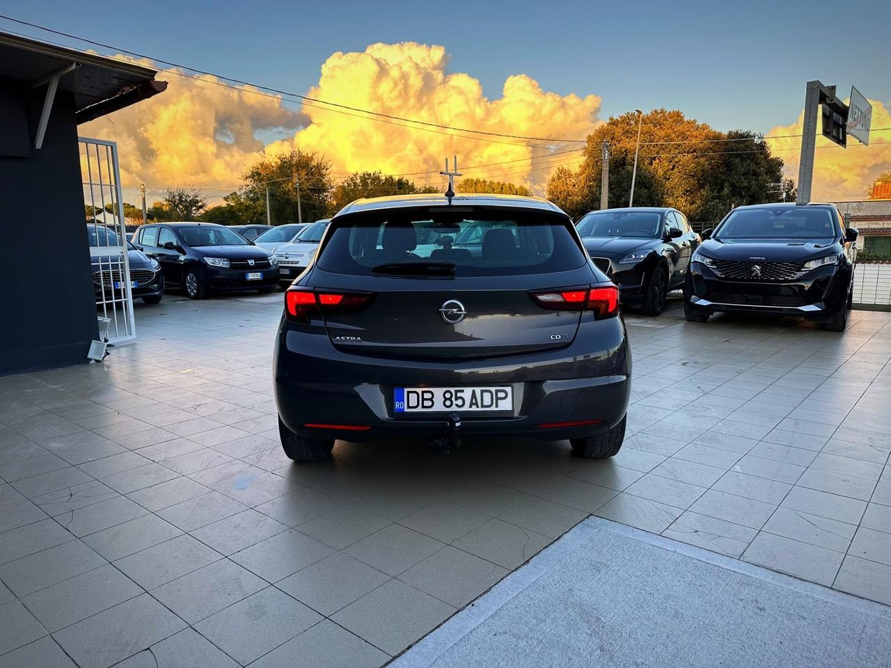 Opel Astra 1.6 CDTi 110CV Start&Stop 5 porte Innovation