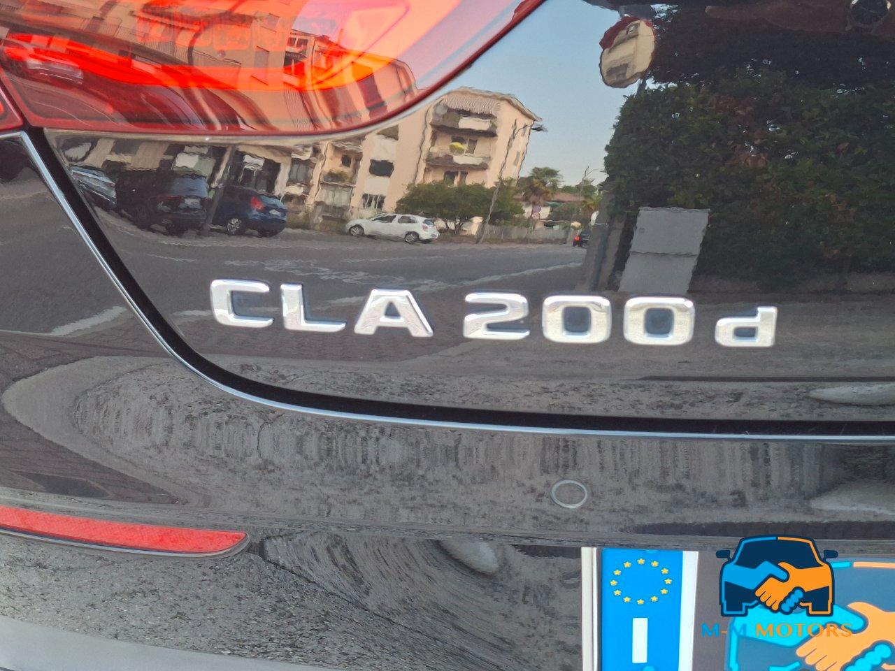 Mercedes CLA Shooting Brake 200 d Night edition auto