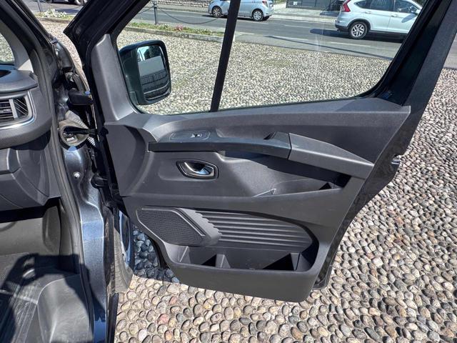 RENAULT Trafic T27 2.0 dCi 150CV PC-TN Furgone Advance