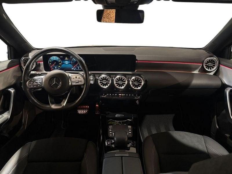Mercedes-Benz Classe A A 180 d Premium Night edition Plus auto