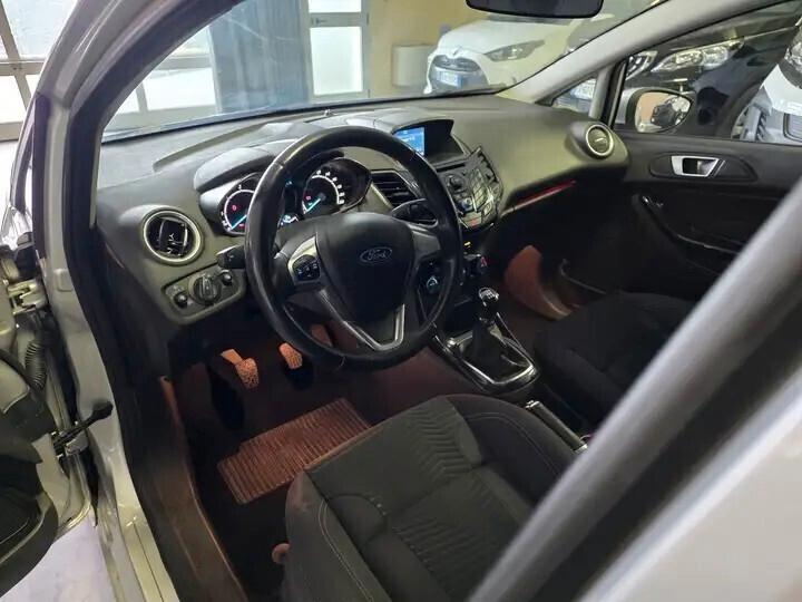 Ford Fiesta 5p 1.5 tdci Titanium 75cv ok neopatentati