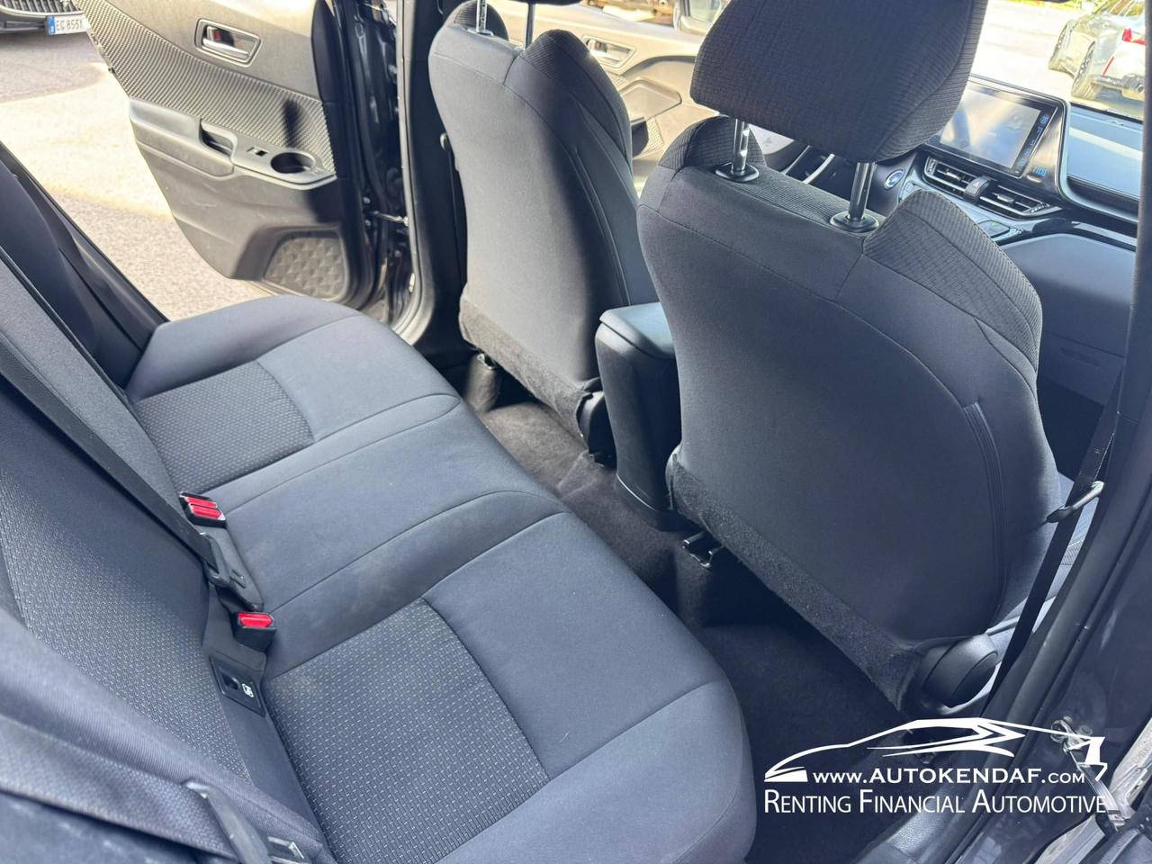 Toyota C-HR 5 Porte C-HR 1.8h Business 2wd e-cvt