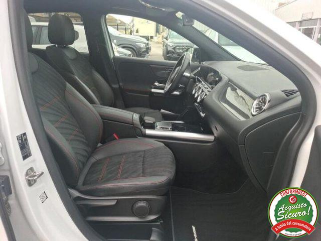 MERCEDES-BENZ GLA 200 d Aut. Premium AMG * TETTO *PACK NIGHT