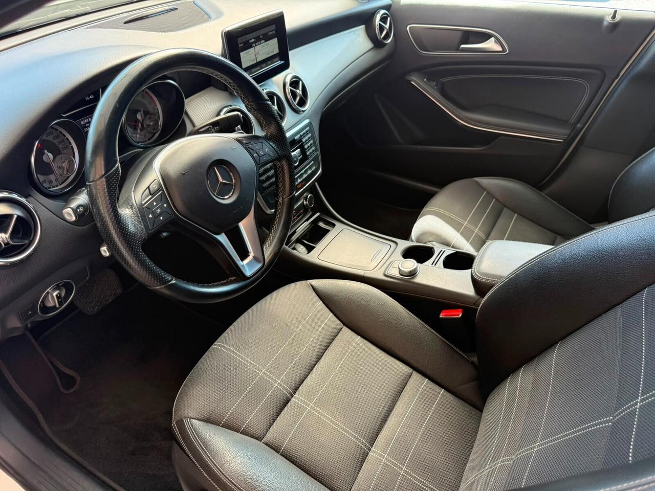 Mercedes-benz GLA 200 CDI Automatic Sport