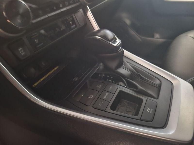 Toyota RAV4 V 2019 2.5 vvt-ie h Lounge 2wd 218cv e-cvt
