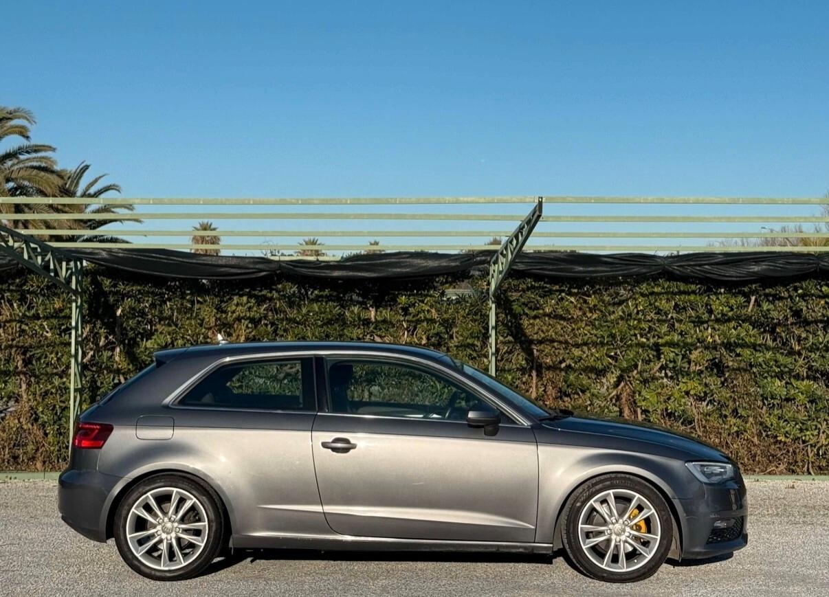 Audi A3 Sedan 1.6 TDI ultra Attraction