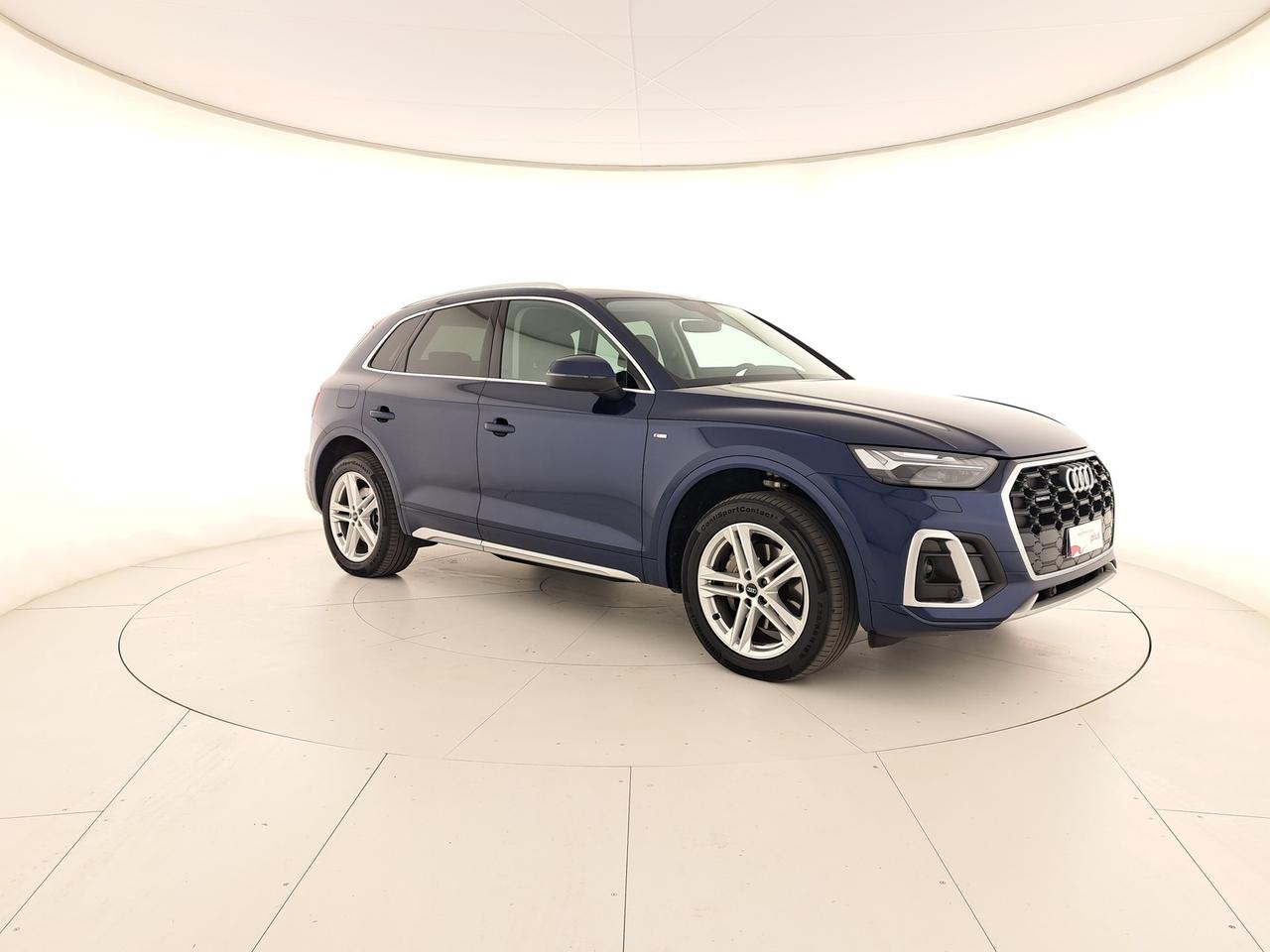 Audi Q5 40 2.0 tdi mhev 12v s line quattro s-tronic