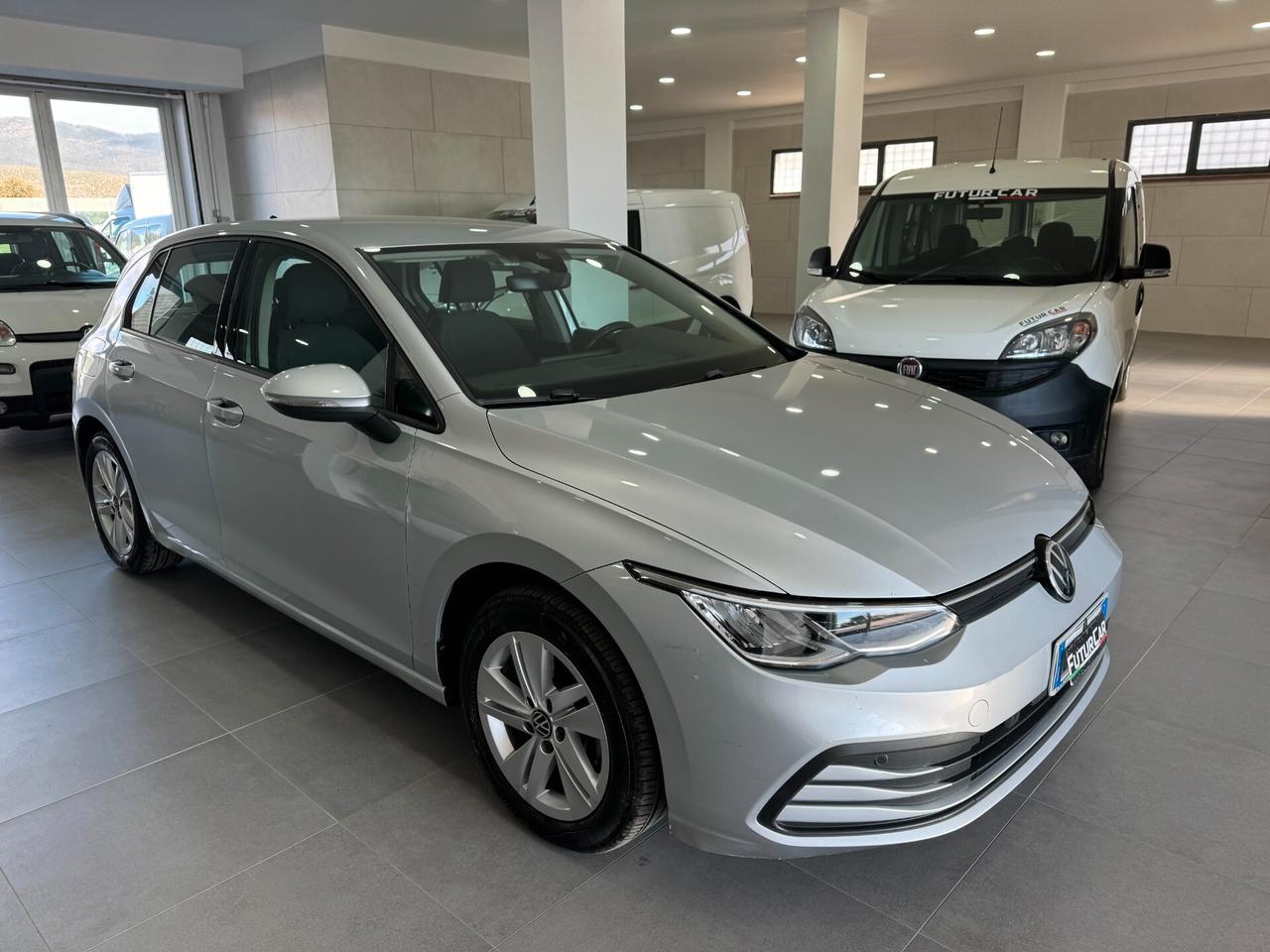 Volkswagen Golf 2.0 TDI 5p. automatica DSG 2020