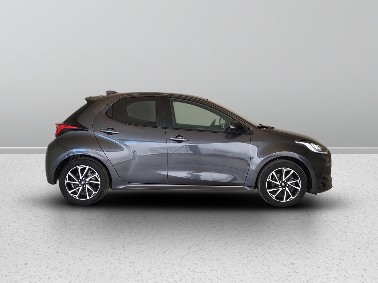 TOYOTA Yaris IV 2020 - Yaris 1.5h Lounge