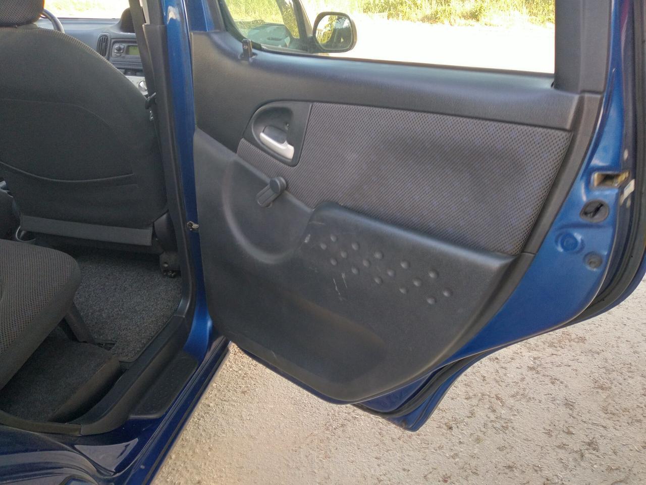 Toyota Yaris Verso 1.4 Tdi D-4D cat Sol '03