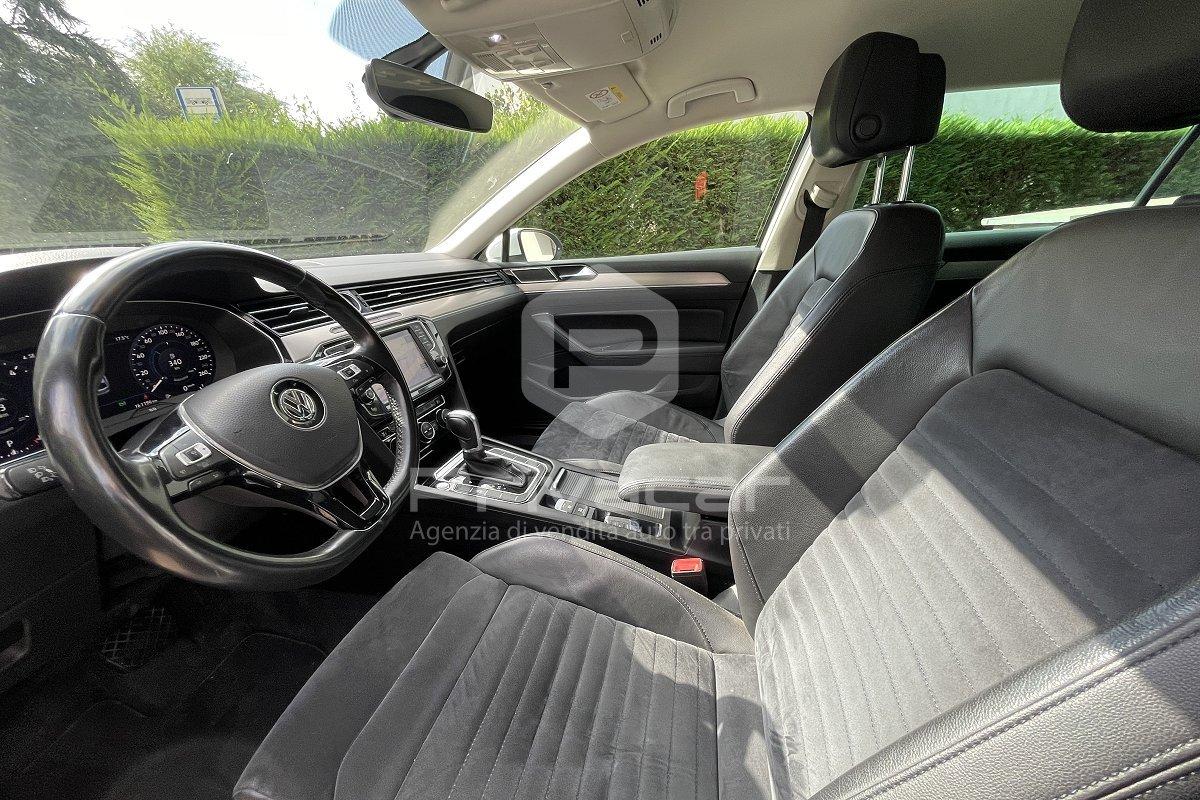 VOLKSWAGEN Passat Variant 2.0 TDI DSG Highline BlueMotion Technology