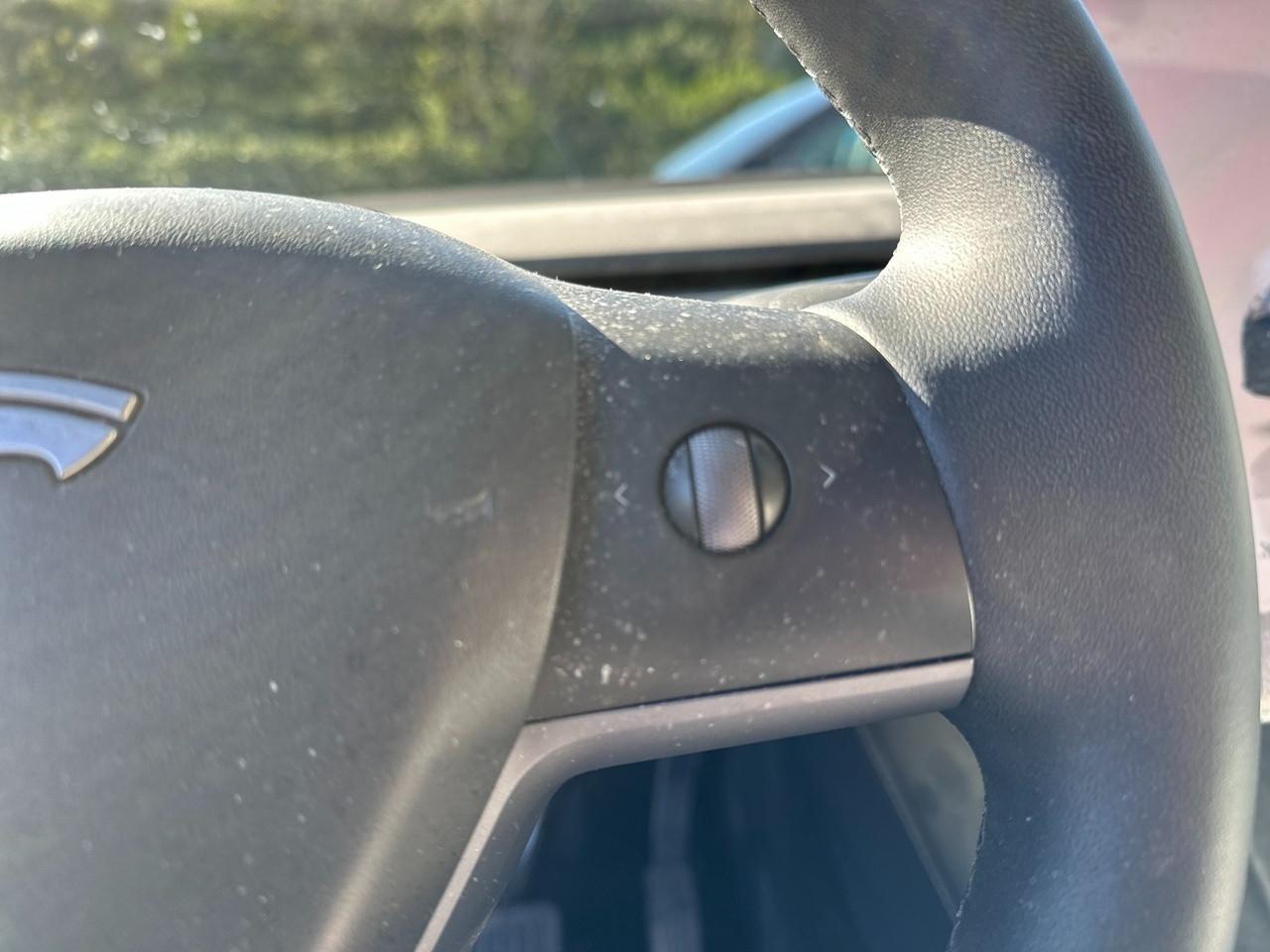 TESLA Model Y 2021 - Model Y Single Motor rwd