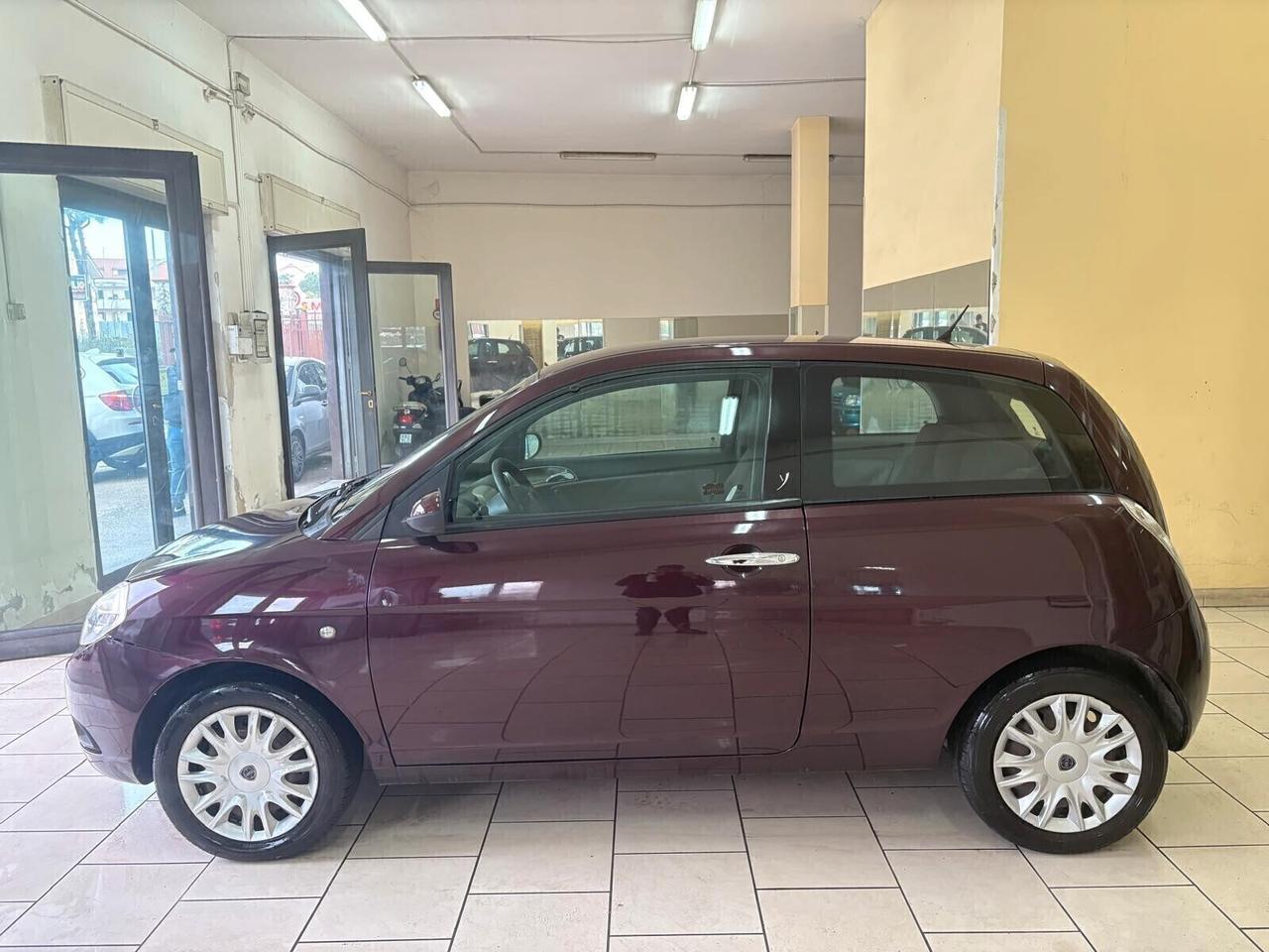Lancia Ypsilon 1.3 Multijet 75 cavalli