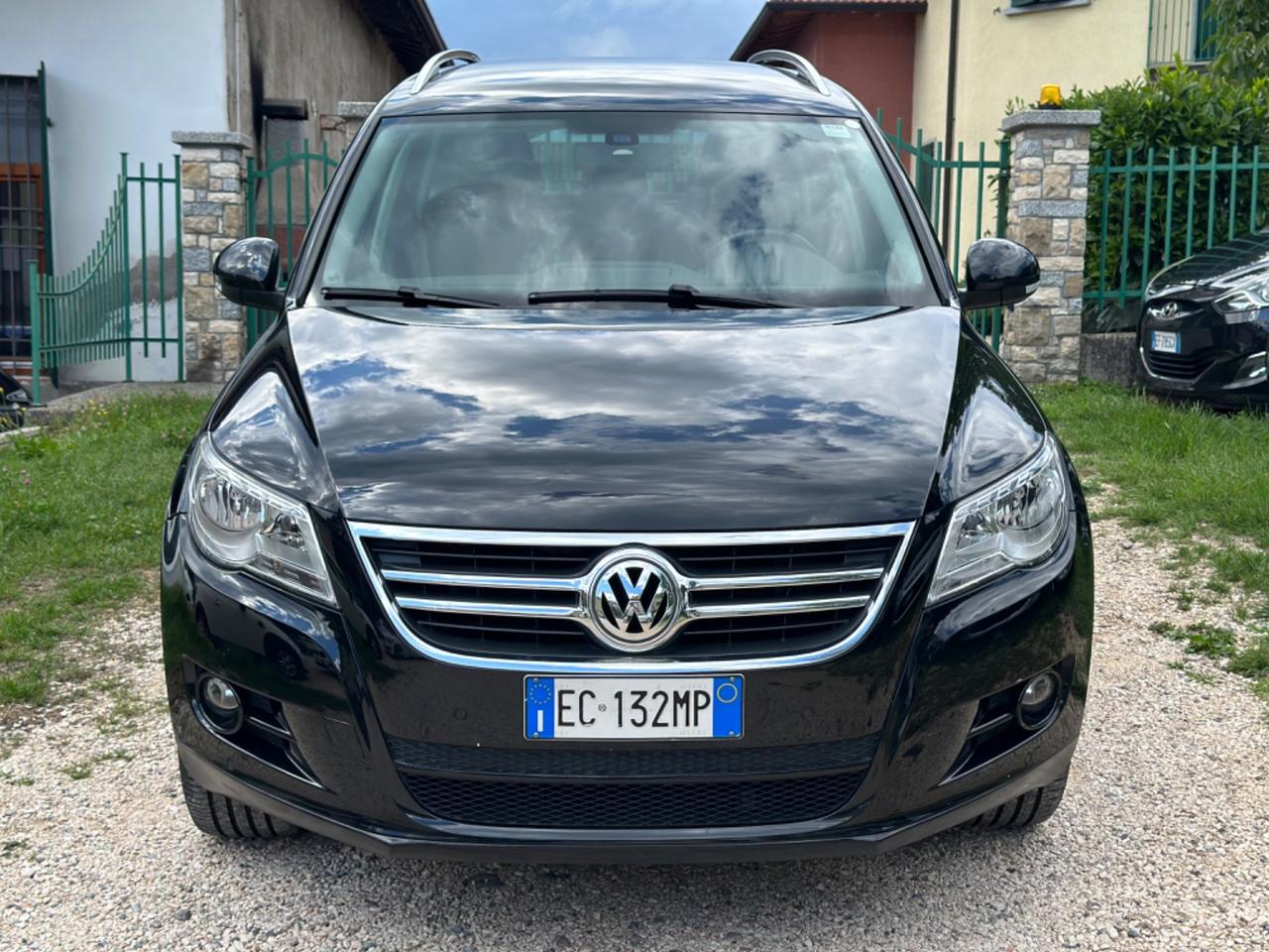 Volkswagen TIGUAN 2.0 TDI DPF 4MOTION DSG SPORT