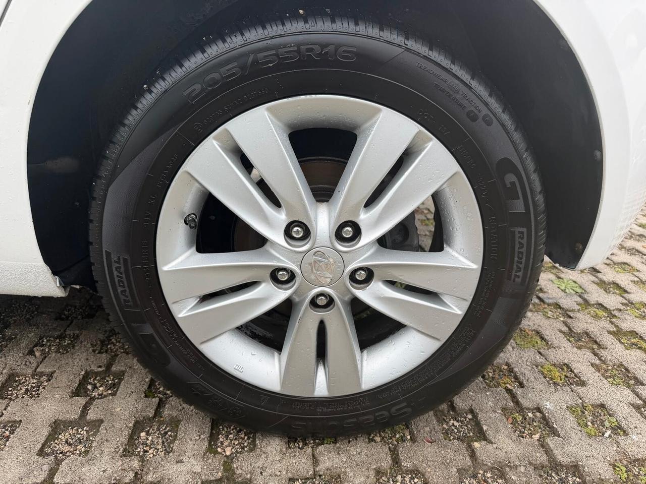 Hyundai iX20 1.4 CRDI 90 CV Style-12/2013