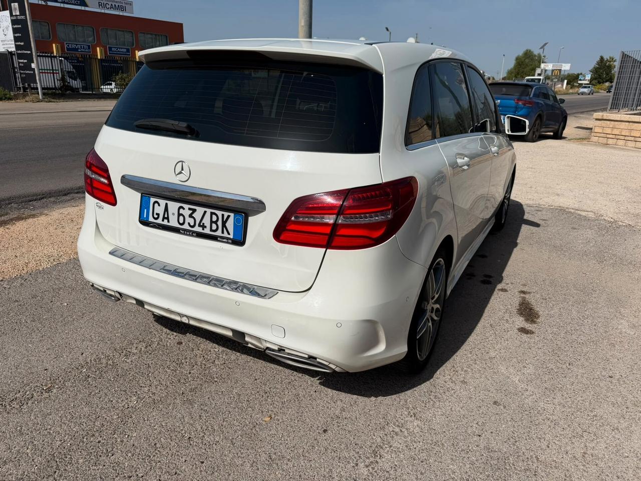 Mercedes-benz B 180 d Premium