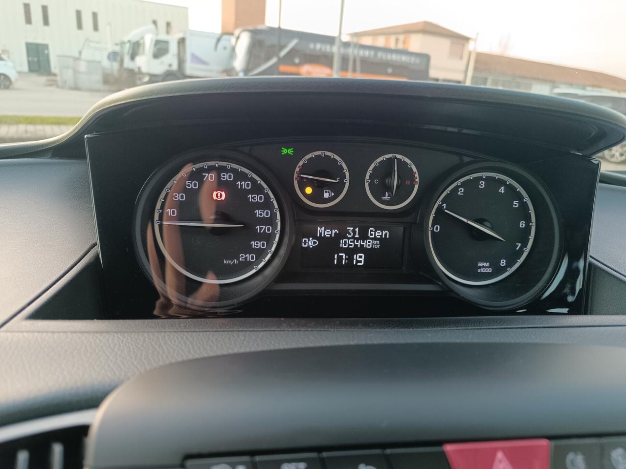 Lancia Ypsilon 1.2 benzina SOLAMENTE 105.000 KM