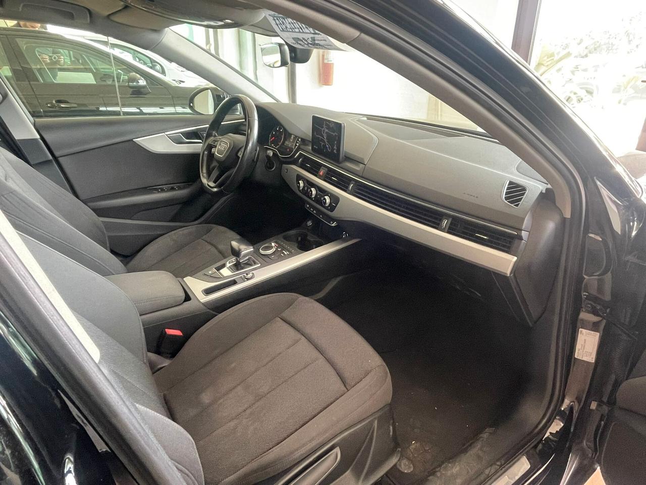 Audi A4 2.0 TDI 150 CV ultra S tronic Business Sport