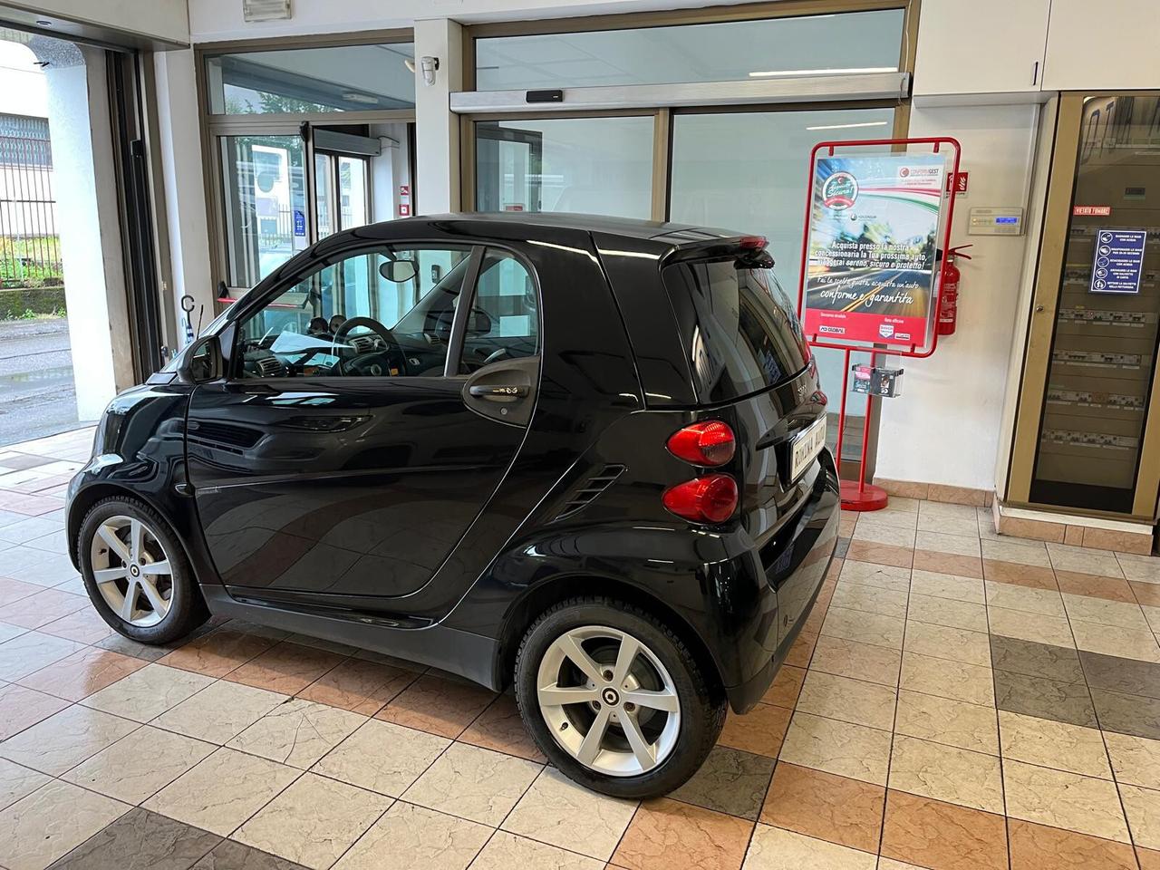 Smart ForTwo 1000 52 kW coupé passion ADATTA AI NEOPATENTATI