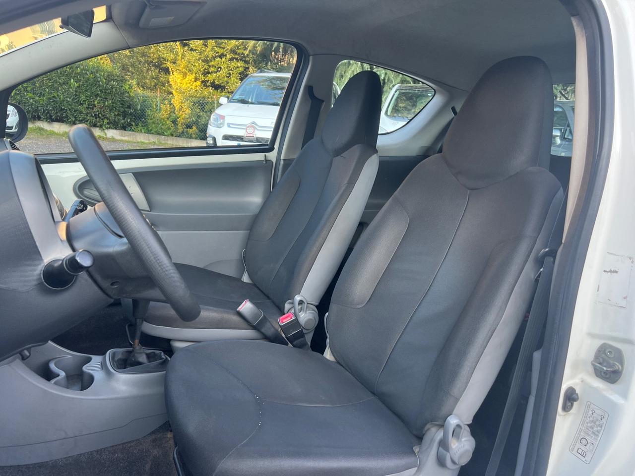 Toyota Aygo 1.0 12V VVT-i 3 porte*NEOPATENTATI
