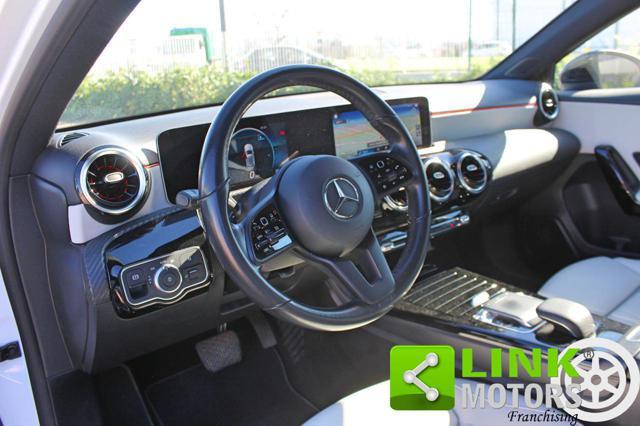 MERCEDES-BENZ A 180 d Automatic Business Extra GARANZIA 12 MESI