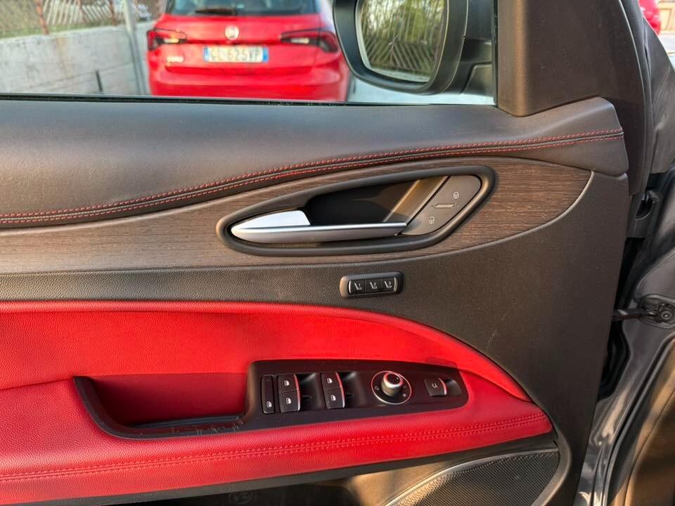 Alfa Romeo Stelvio 210 cv Q4 -TI- PELLE TOTALE