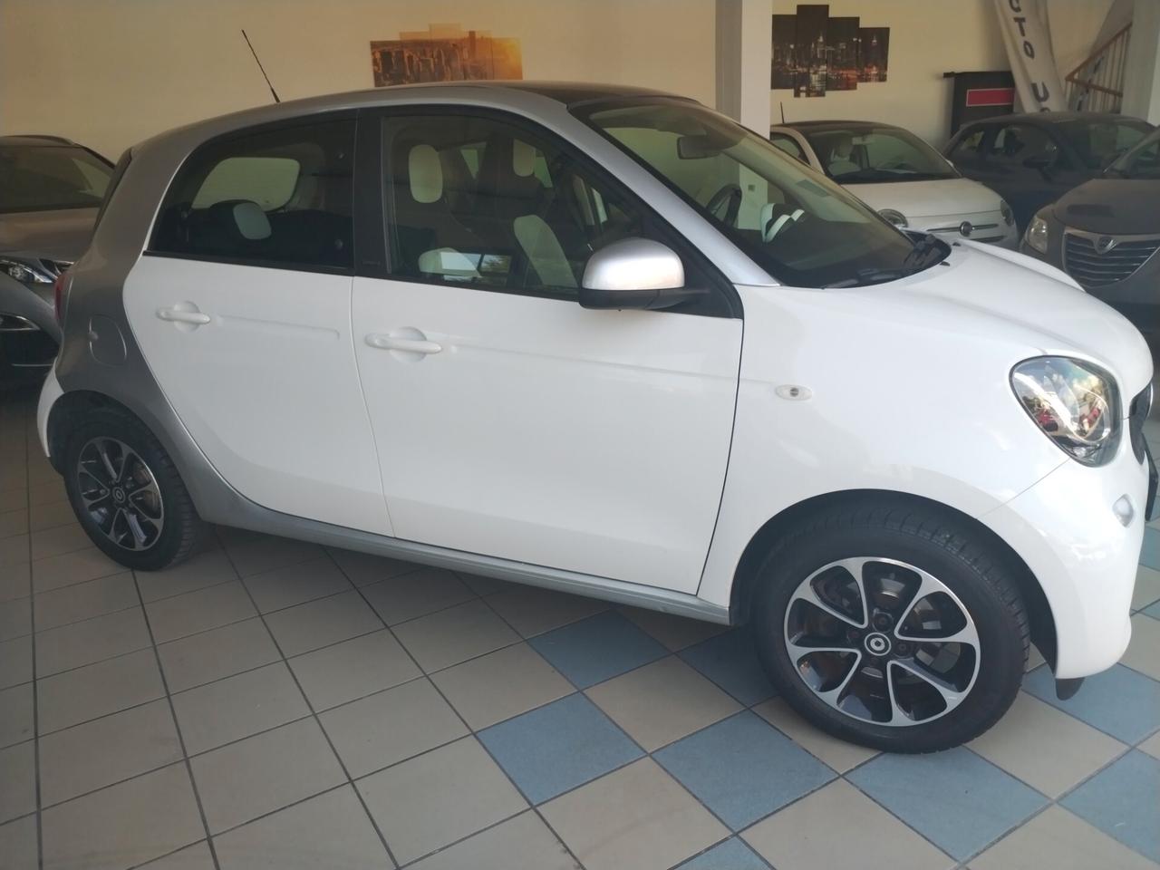 Smart ForFour 70 1.0 Passion