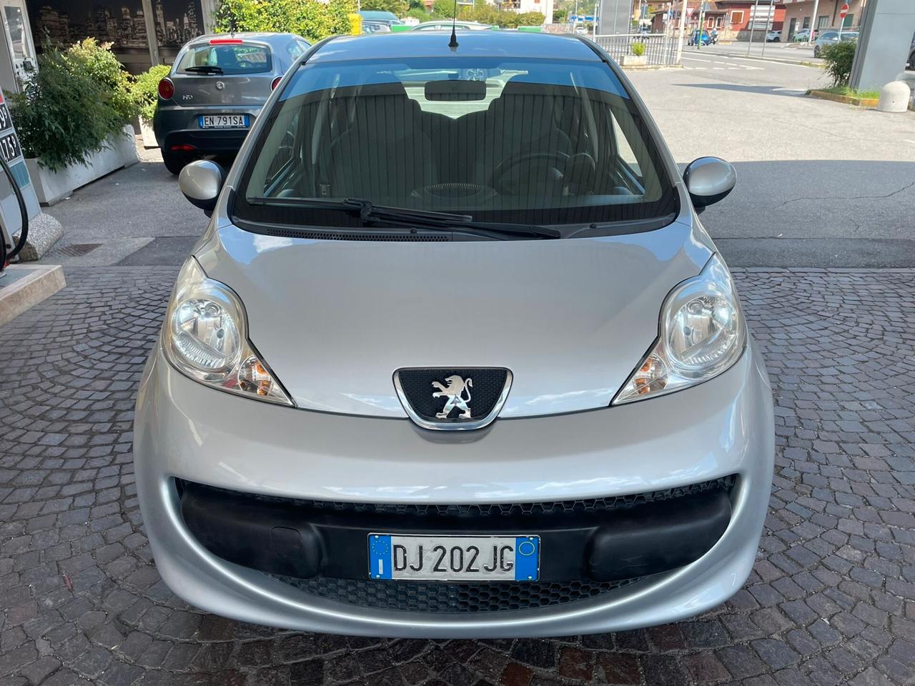 Peugeot 107 1.0 68CV 5p. Plaisir 2Tronic