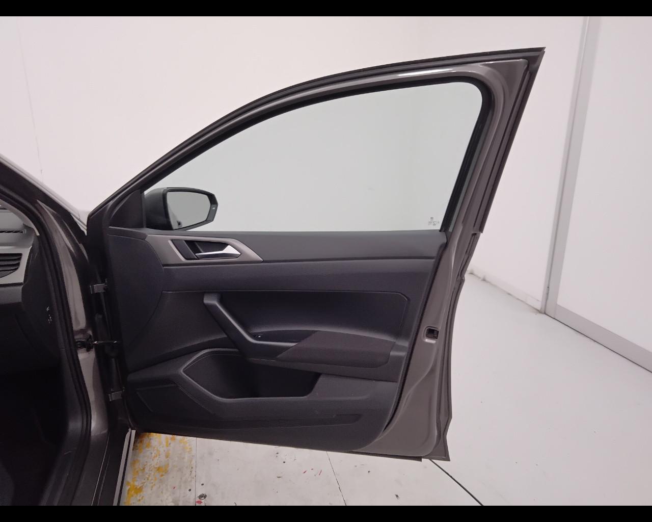 VOLKSWAGEN Polo VI 2017 - Polo 5p 1.6 tdi Comfortline 80cv