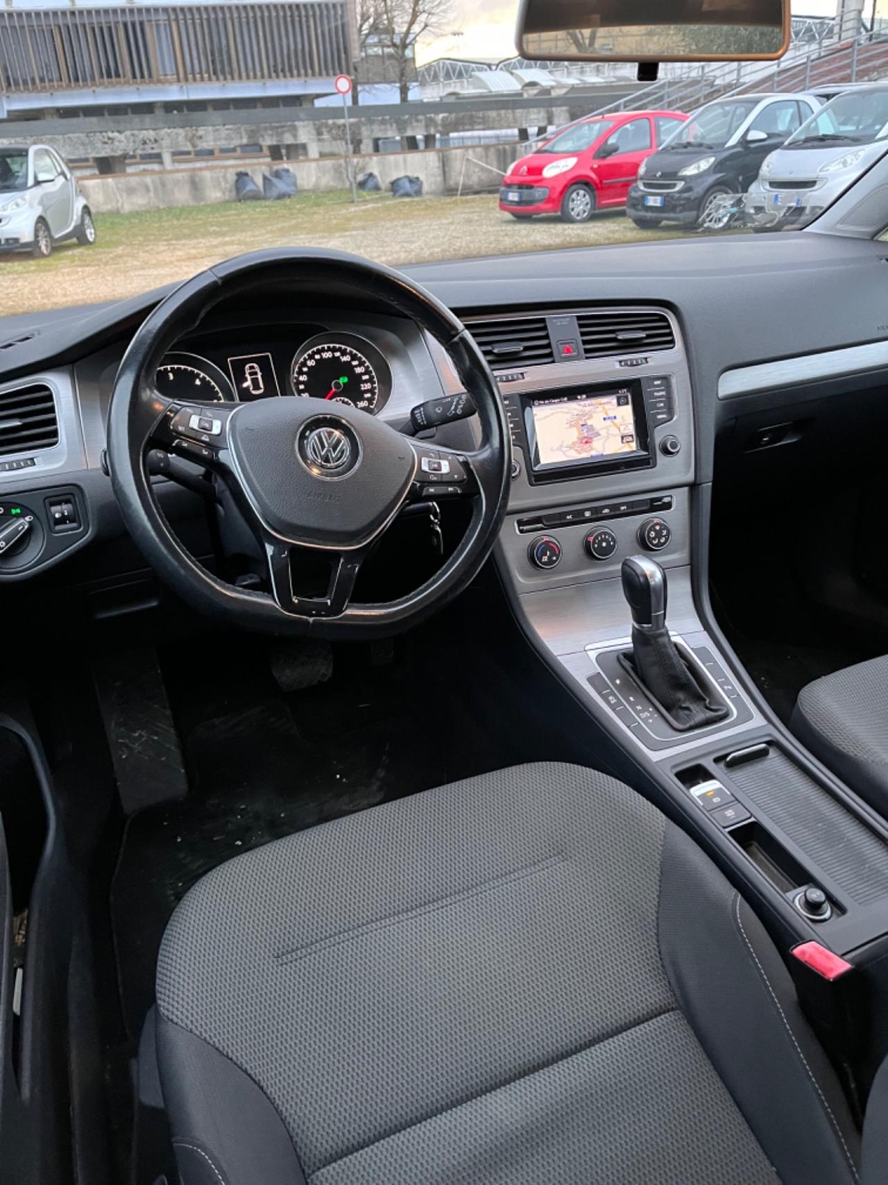 Volkswagen Golf 7 1.6 diesel DSG PER NEOPATENTATI