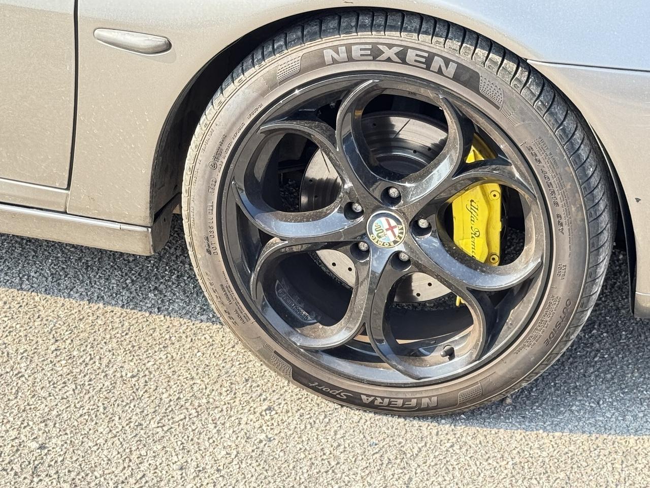 ALFA 166 2serie 2.4 JTD m-JET 20V distinct