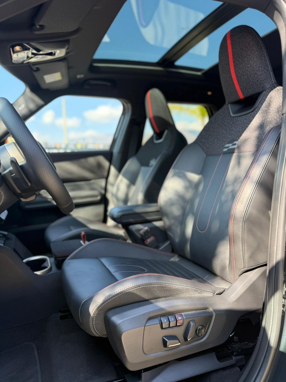 Mini John Cooper Works Countryman ALL4 JCW