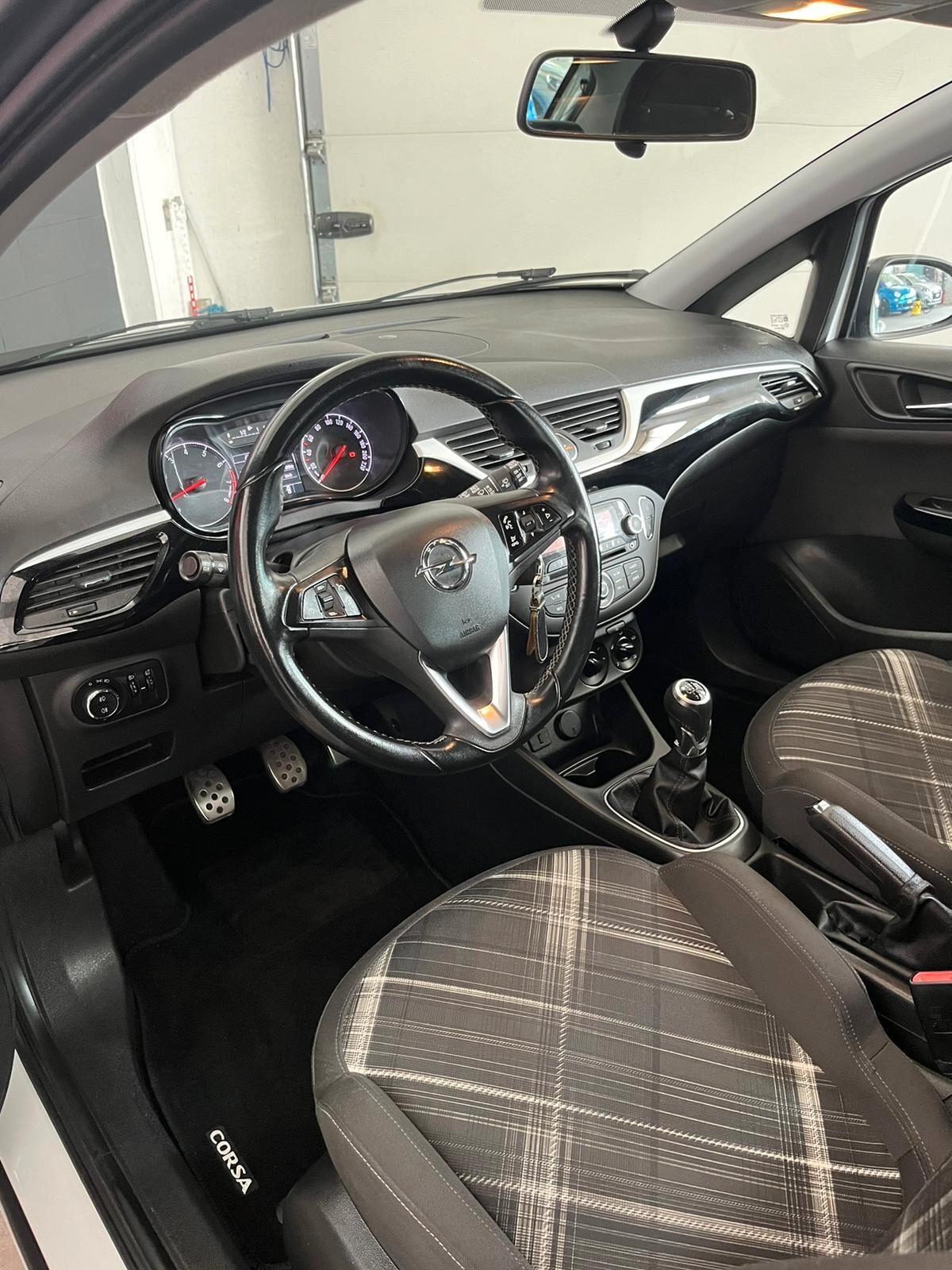 Opel Corsa Prezzo NON vincolato a formule di finanziamento