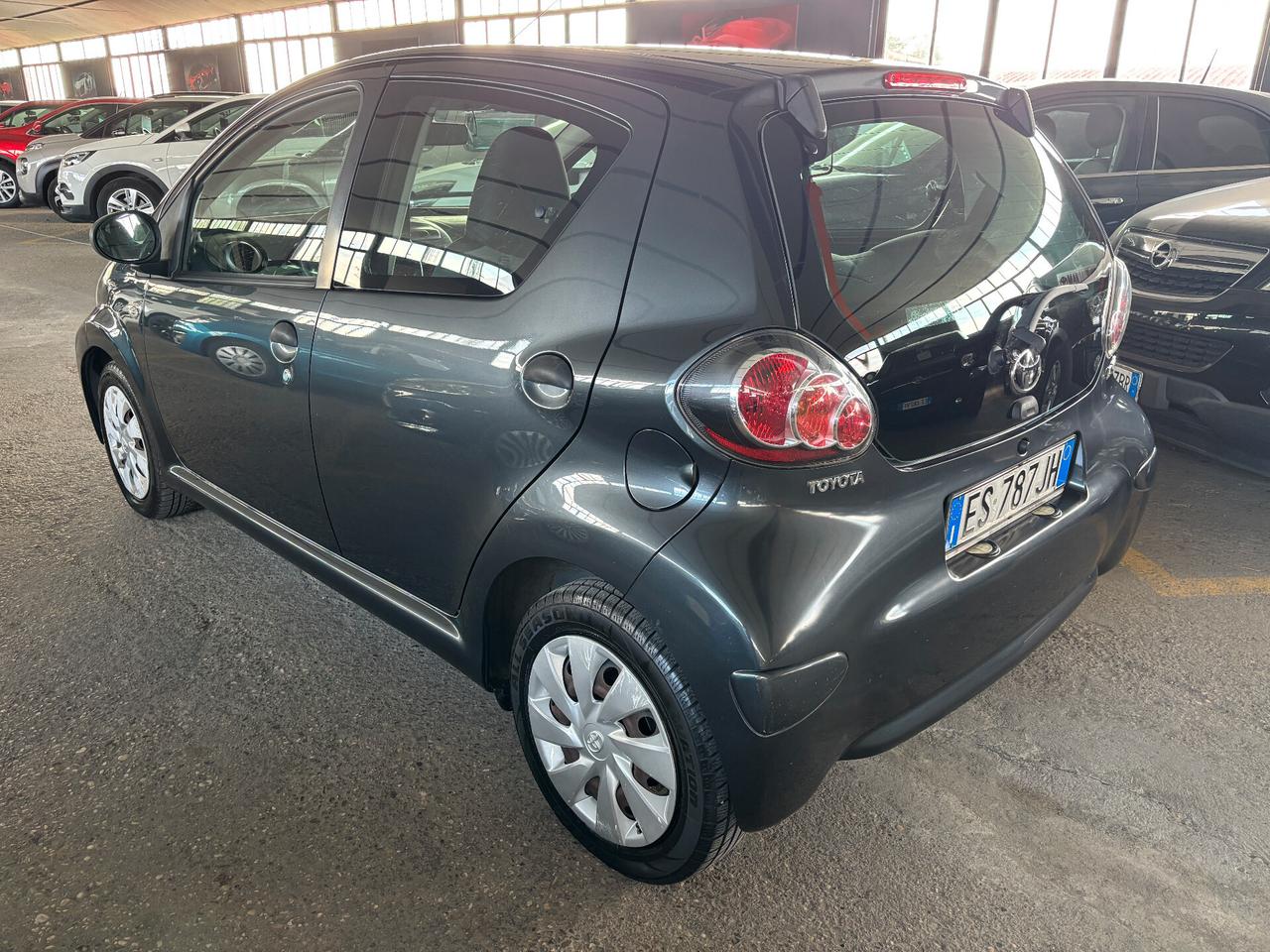 Toyota Aygo 1.0 12V VVT-i 50KW 68CV Active Connect